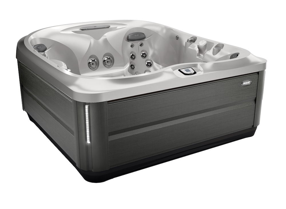 J-475™ Jacuzzi® Hot Tub