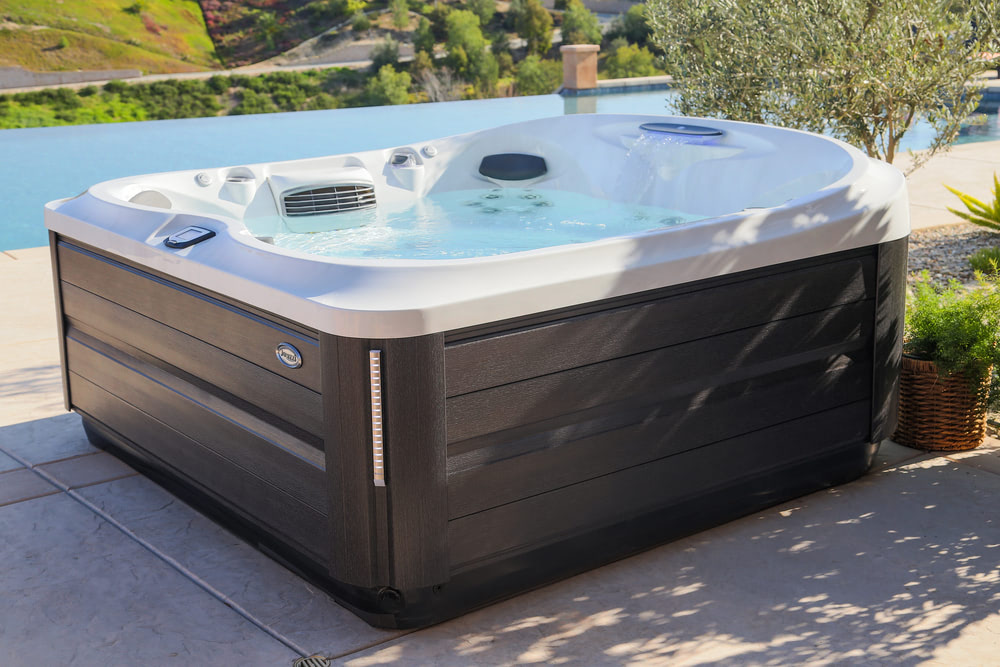 Jacuzzi Hot Tub | How to Clean, Drain, and Refill Your Hot Tub | WCI Pools and Spas