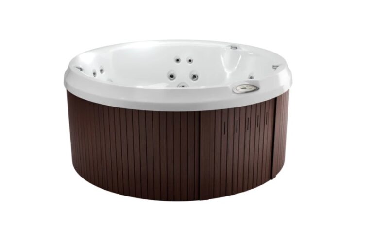 What Shape Of Hot Tub Should I Buy? WCI Pools & Spas
